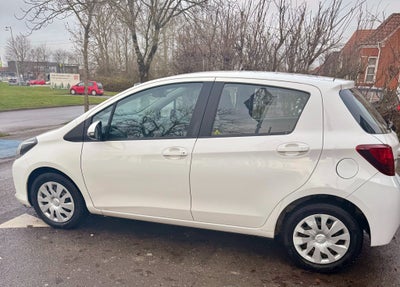 Toyota Yaris 1,0 VVT-i T1 5d