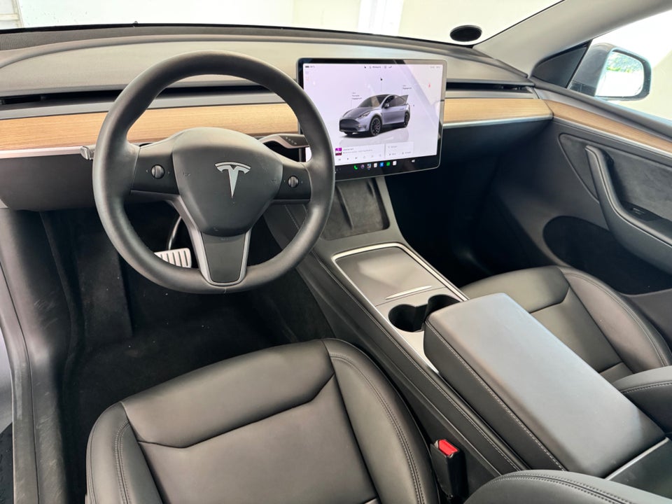 Tesla Model Y Performance AWD 5d
