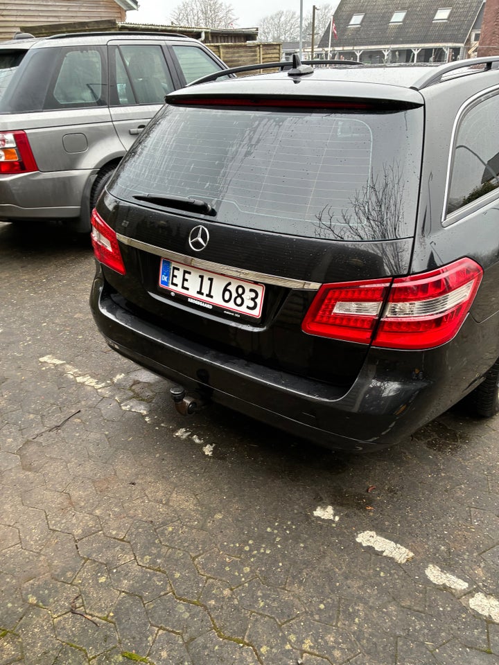 Mercedes E200 2,2 CDi stc. aut. BE 5d