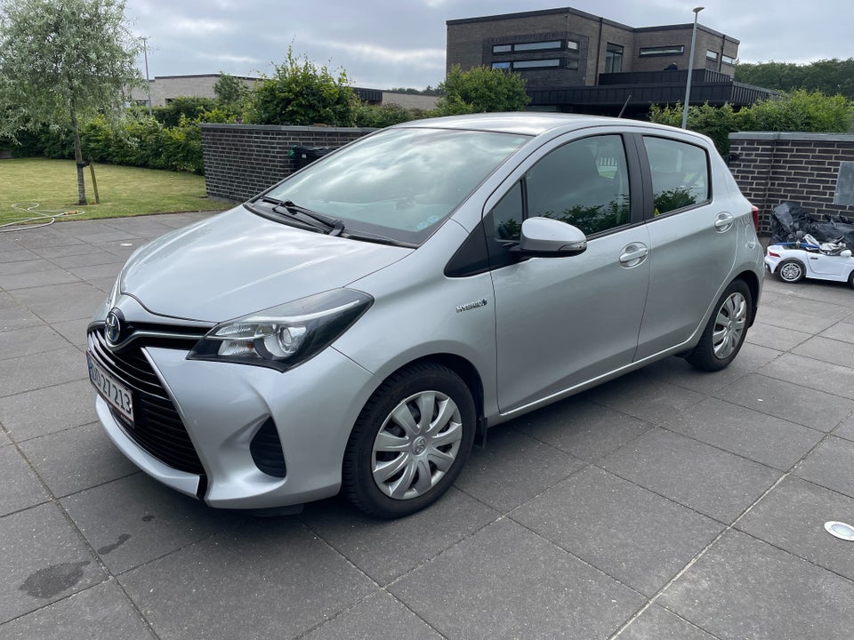Toyota Yaris 1,5 Hybrid H2 Komfort e-CVT 5d