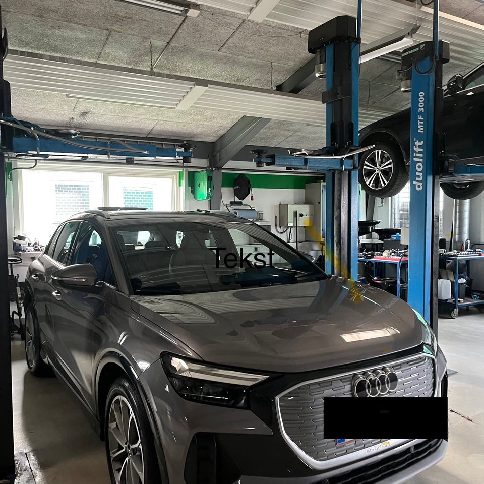 Audi Q4 e-tron 40 Attitude 5d