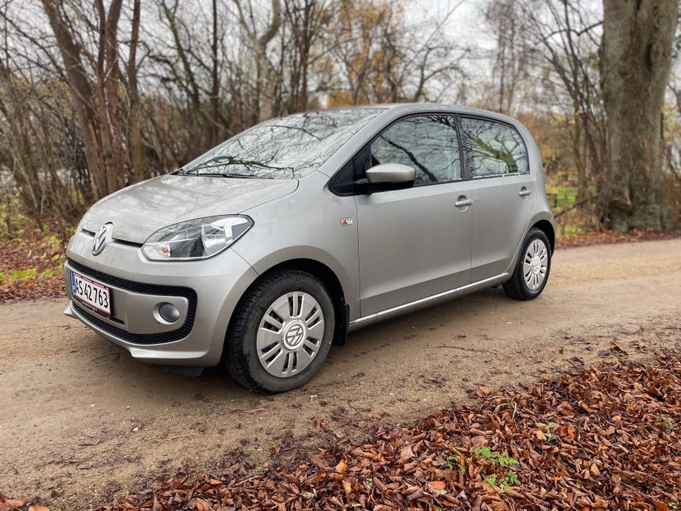 VW Up! 1,0 75 Move Up! ASG 5d