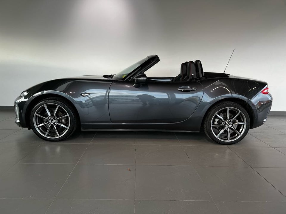 Mazda MX-5 2,0 SkyActiv-G 160 Roadster Sport 2d