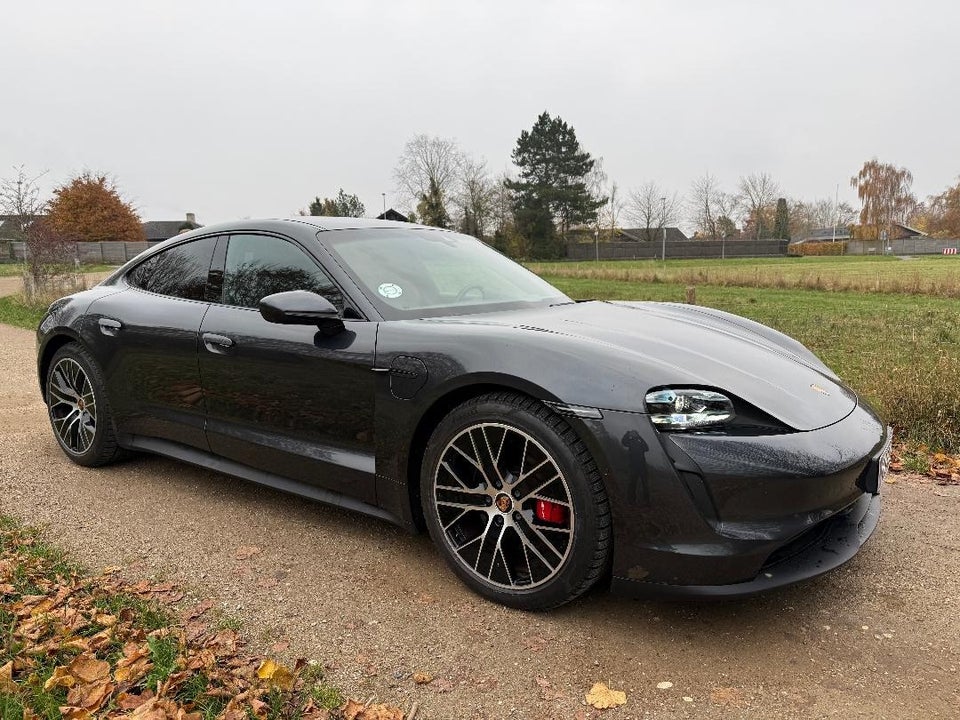 Porsche Taycan 4S 4d