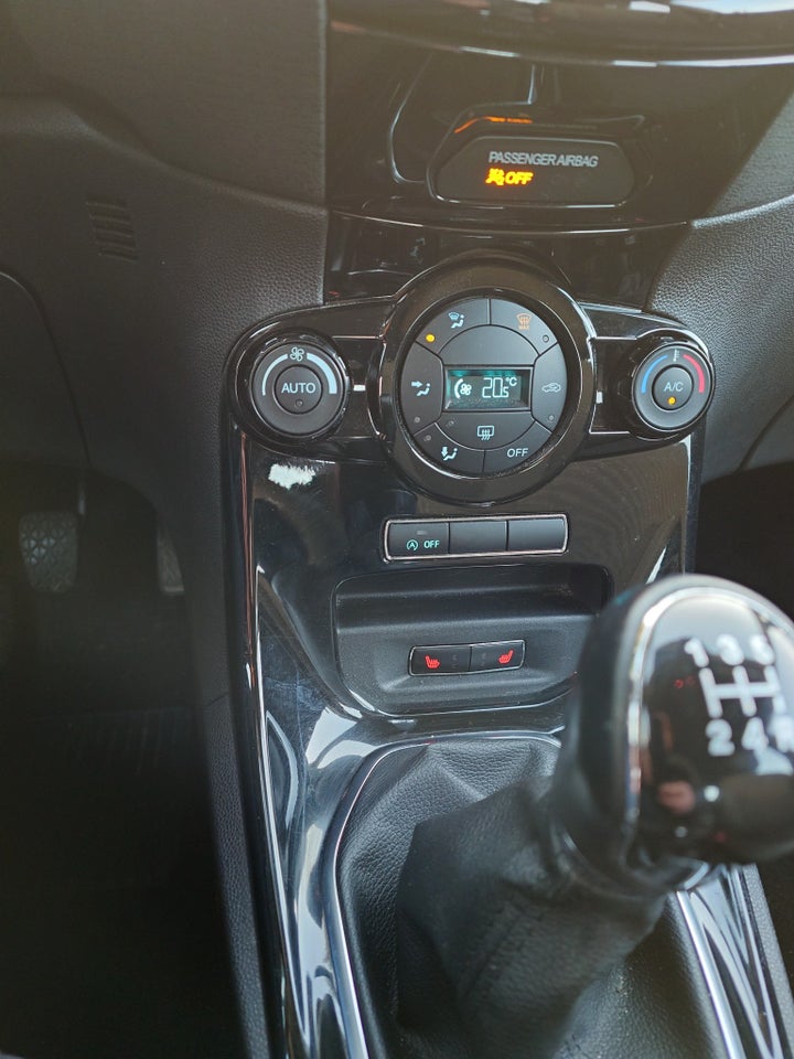 Ford Fiesta 1,0 SCTi 100 Titanium 5d