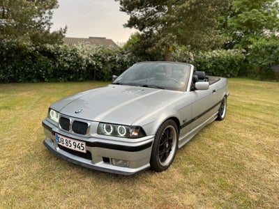 BMW 318i 1,8 Cabriolet 2d