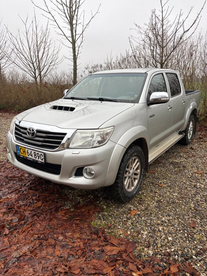 Toyota HiLux 3,0 D-4D Db.Kab aut. 4x4 T4 4d