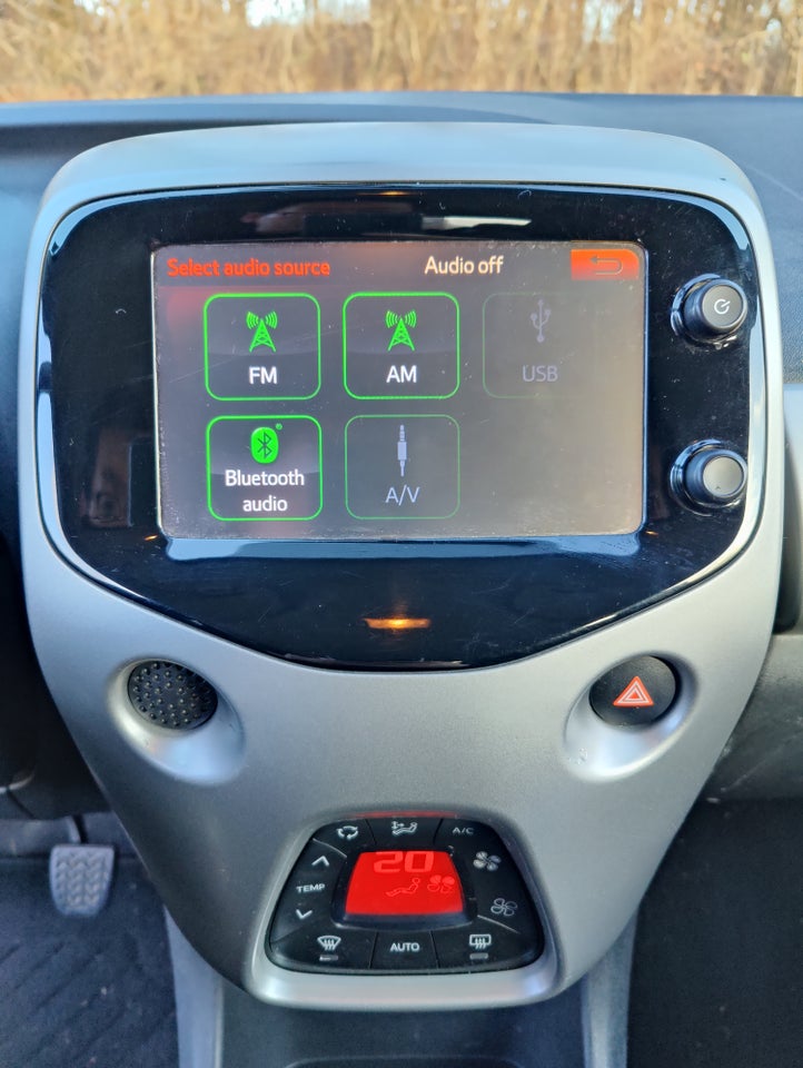 Citroën C1 1,2 PureTech Complet 5d