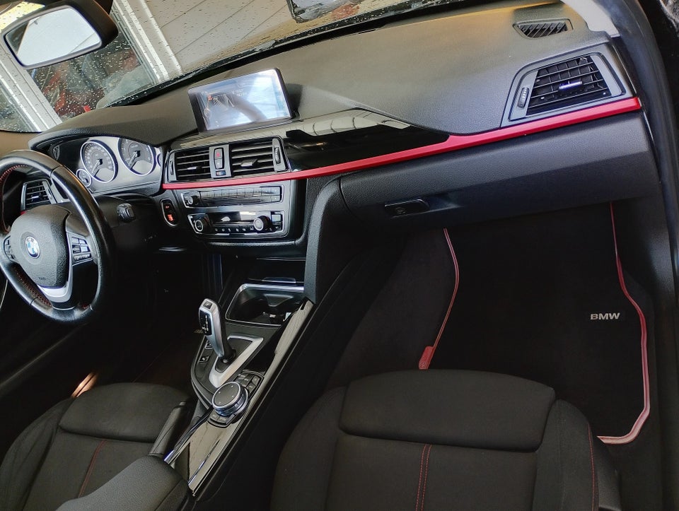 BMW 320d 2,0 Touring M-Sport aut. 5d