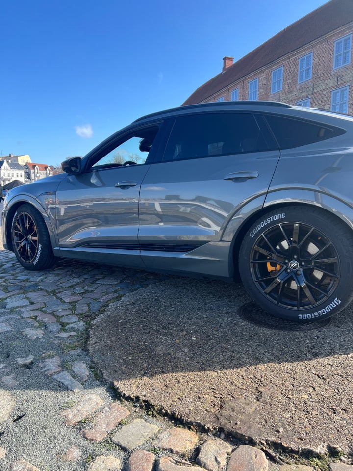 Audi e-tron 55 Black Edition S-line Sportback quattro 5d