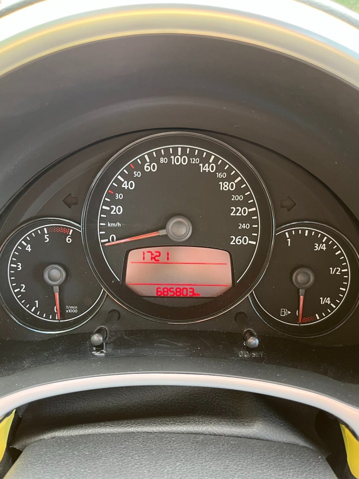 VW The Beetle 1,6 TDi 105 Design 2d