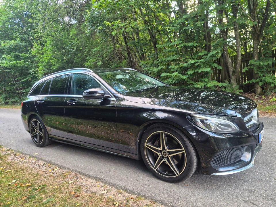 Mercedes C220 d 2,2 AMG Line stc. aut. 5d