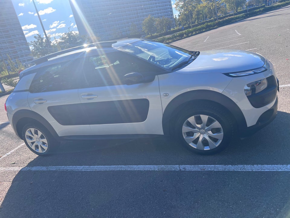 Citroën C4 Cactus 1,2 PureTech 82 Feel ETG 5d