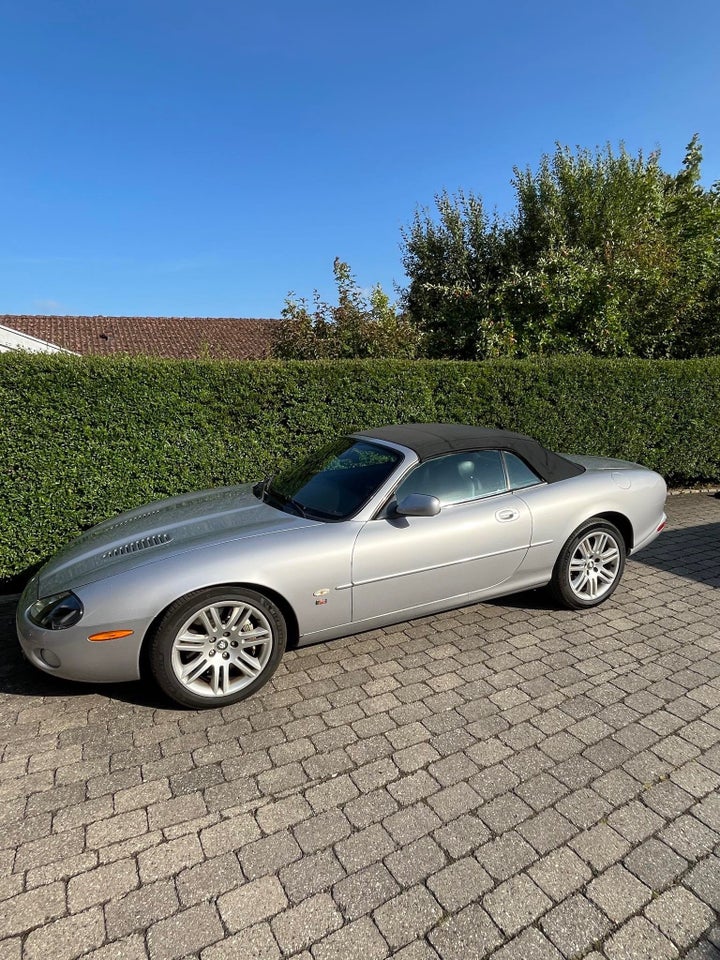 Jaguar XKR 4,0 S/C Convertible 2d