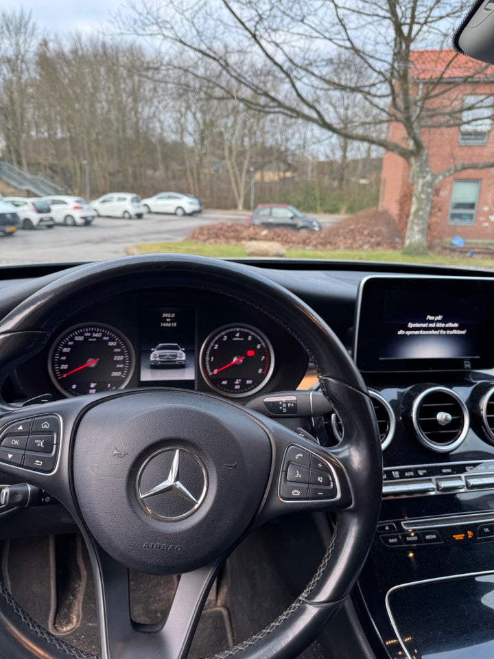 Mercedes C200 2,0 Exclusive stc. aut. 5d