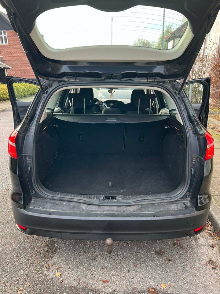 Ford Focus 1,0 SCTi 125 Business stc. 5d