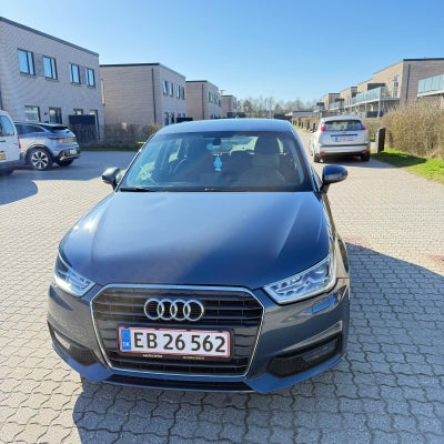 Audi A1 1,6 TDi 116 Design Sportback S-tr. 5d