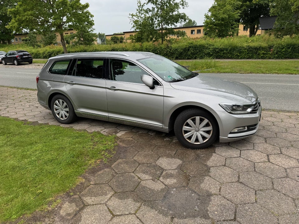 VW Passat 2,0 TDi 190 Comfortline Variant DSG 5d