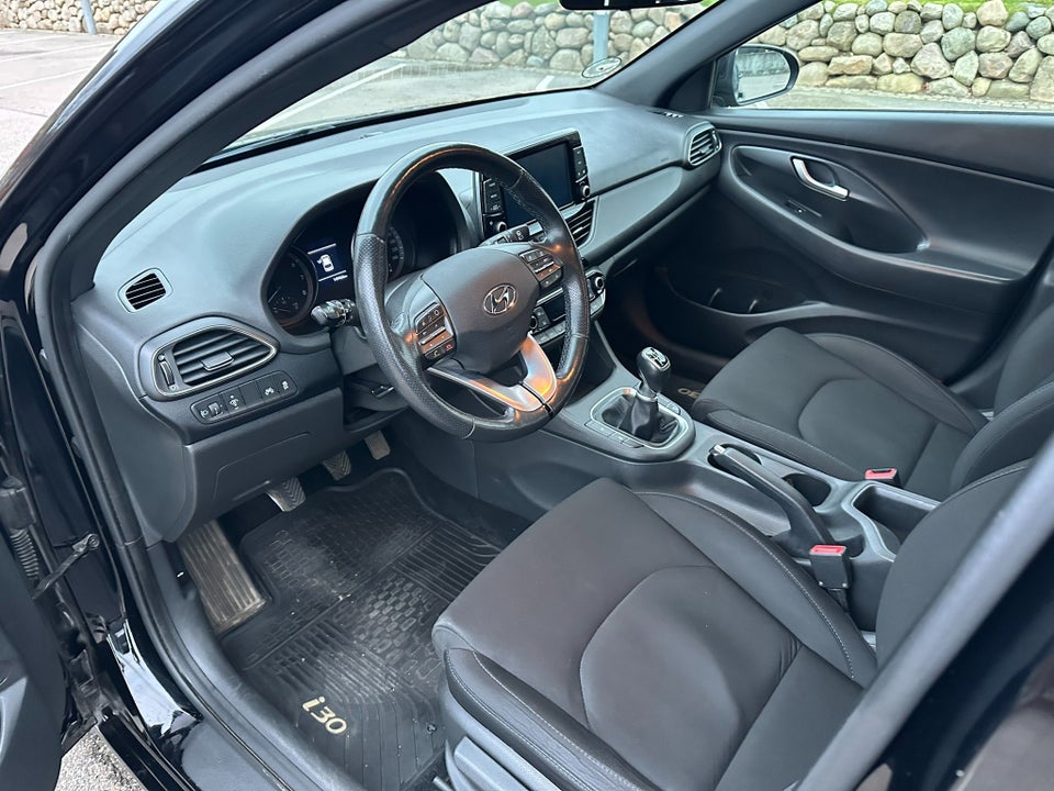 Hyundai i30 1,0 T-GDi Go! stc. 5d