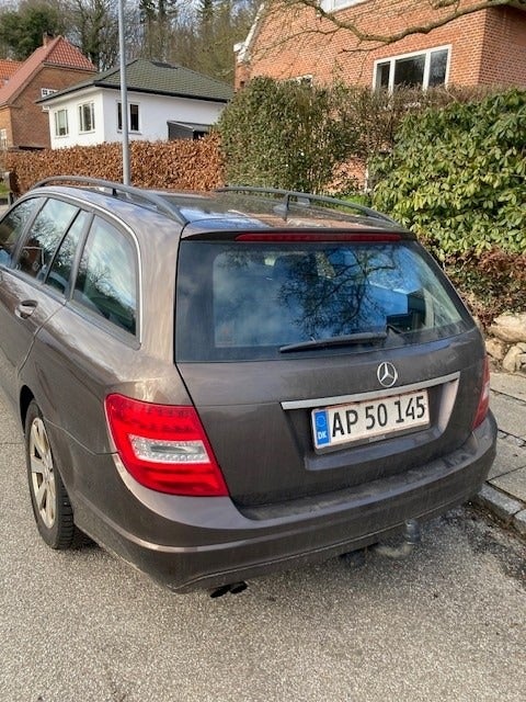 Mercedes C180 2,2 CDi stc. BE 5d