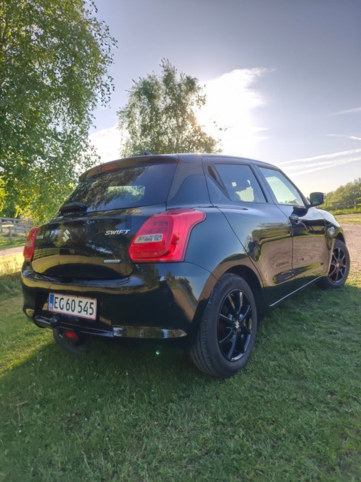 Suzuki Swift 1,0 Boosterjet SHVS Exclusive+ 5d