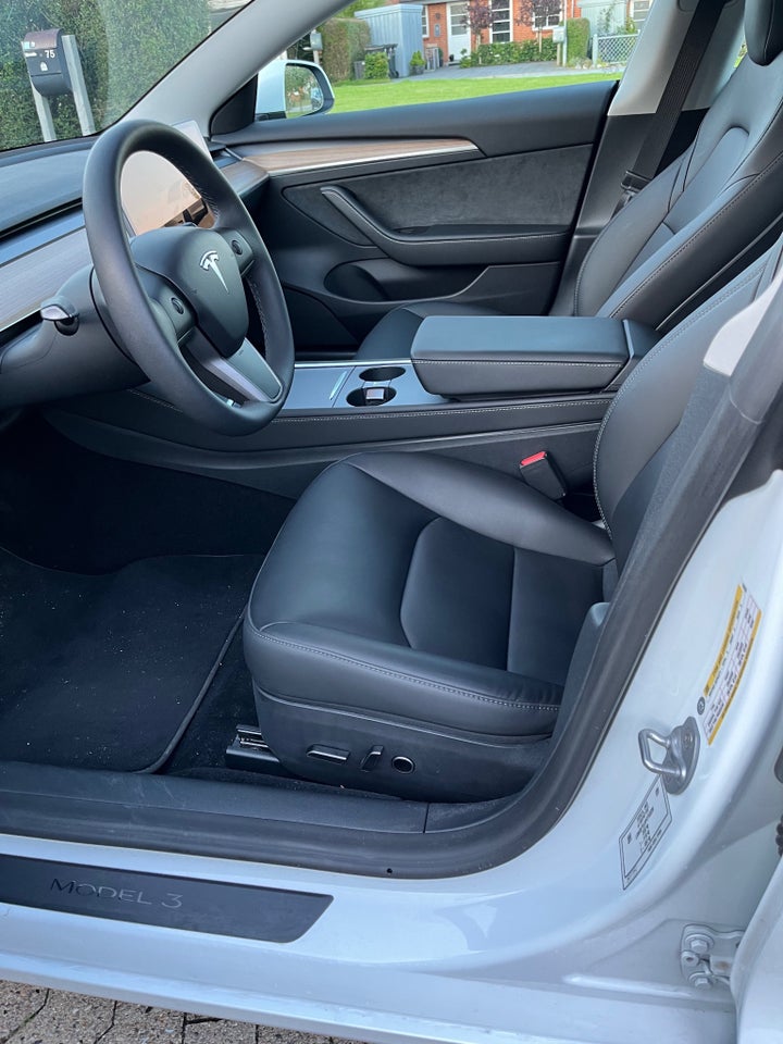 Tesla Model 3 Performance AWD 4d