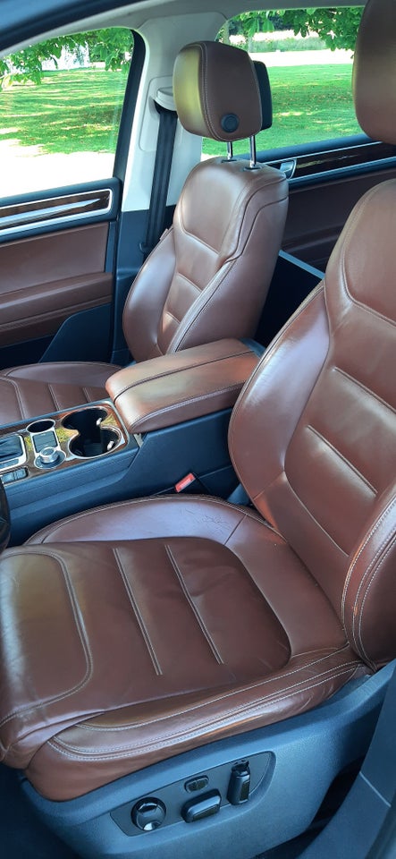 VW Touareg 3,0 V6 TDi 204 Tiptr. 4Motion Van 5d