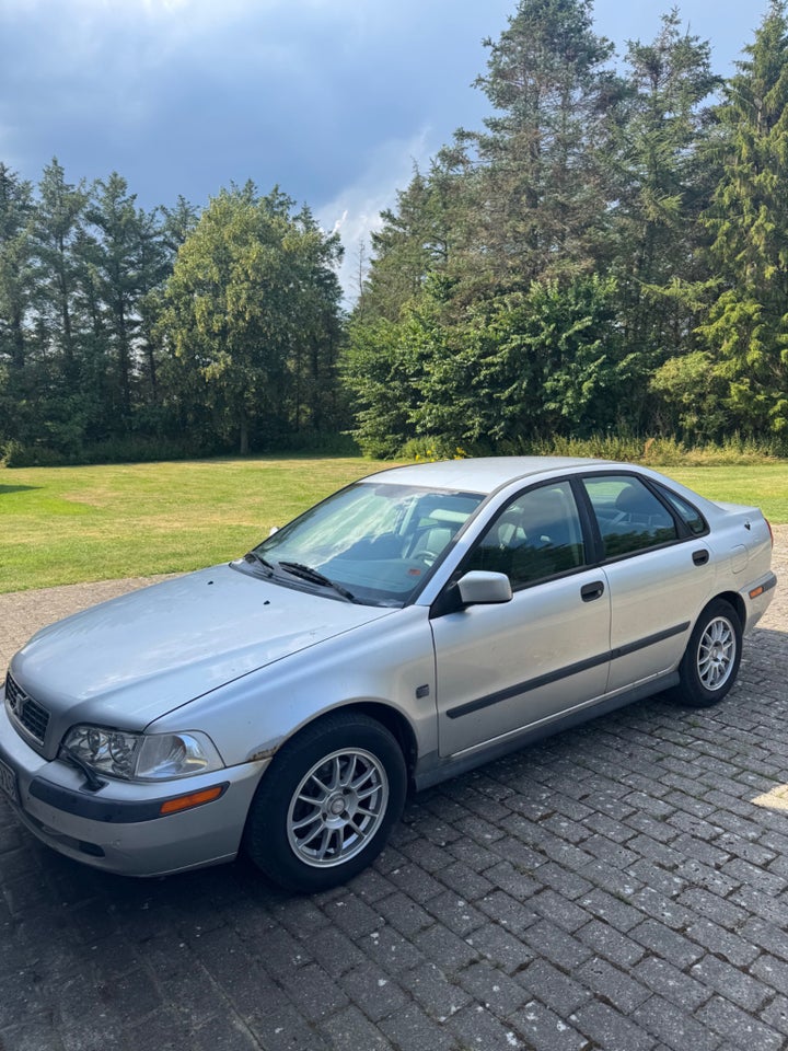 Volvo S40 1,6 Classic 4d