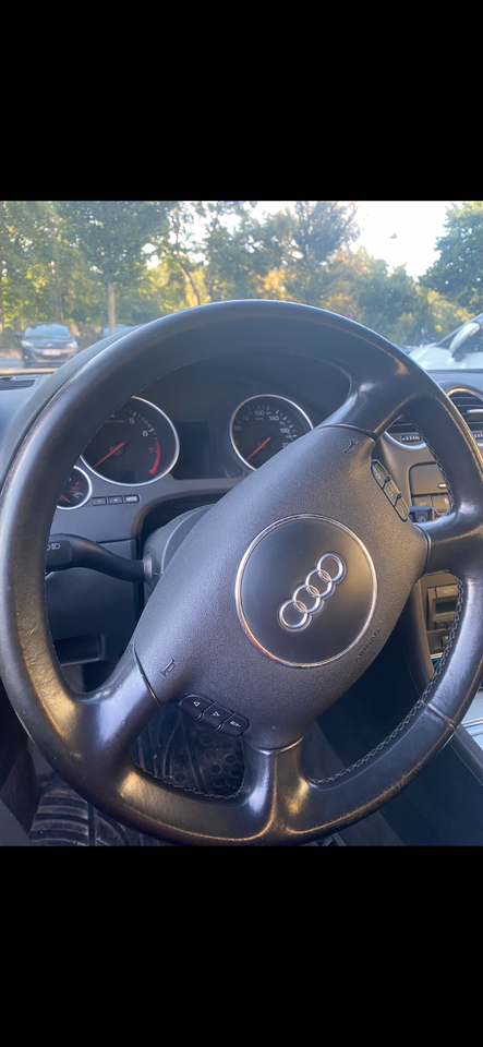 Audi A4 1,8 T 163 Cabriolet 2d