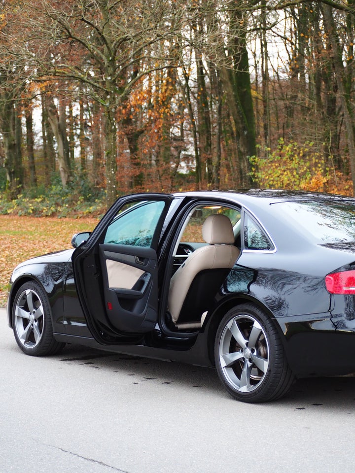 Audi A4 2,0 TFSi 211 4d