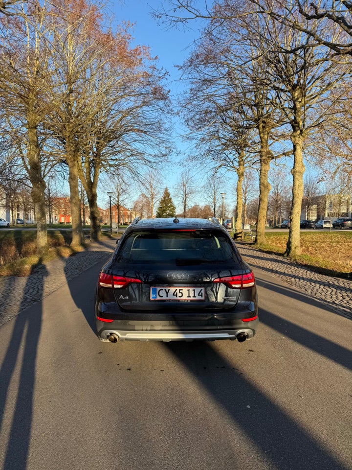 Audi A4 allroad 2,0 TFSi 252 quattro S-tr. 5d