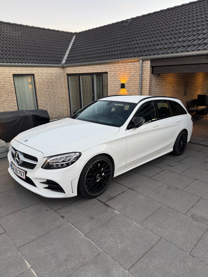 Mercedes C220 d 2,0 AMG Line stc. aut. 5d