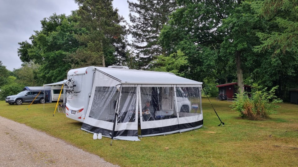 Dethleffs T7057 EB Trend 2,3 D aut.