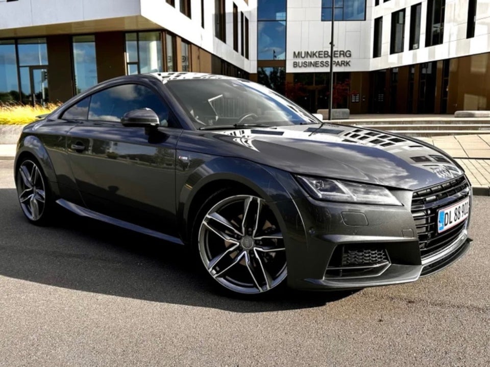 Audi TT 2,0 TFSi 230 S-line Coupé quattro S-tr. 2d