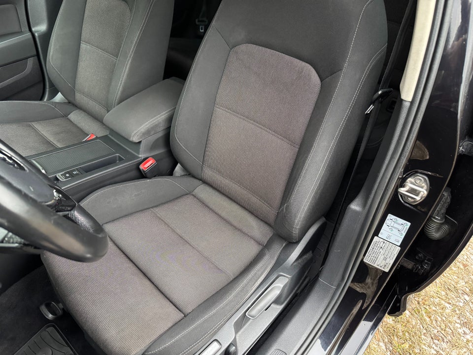 VW Passat 2,0 TDi 150 Comfortline Premium DSG 4d