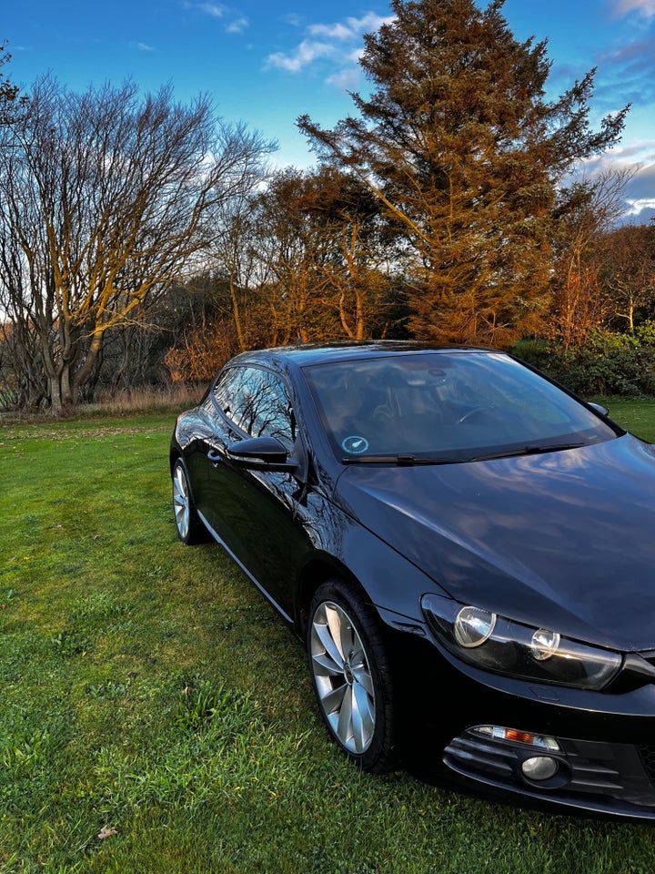 VW Scirocco 2,0 TSi 200 Sport DSG 3d