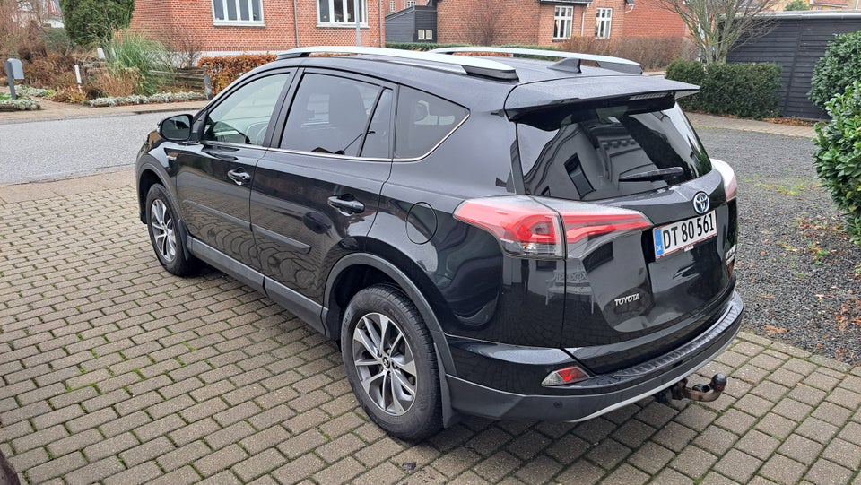Toyota RAV4 2,5 Hybrid H3 MDS 5d