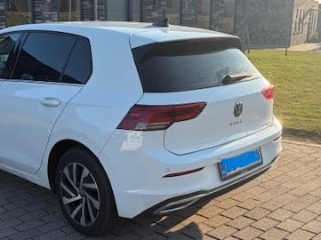 VW Golf VIII 1,4 eHybrid DSG 5d