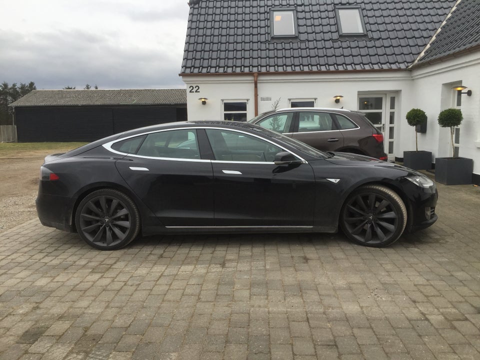 Tesla Model S 85D 5d