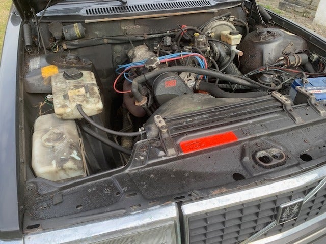 Volvo 244 2,4 aut. 4d