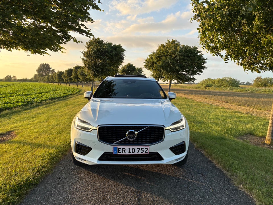 Volvo XC60 2,0 D5 241 R-Design aut. AWD 5d