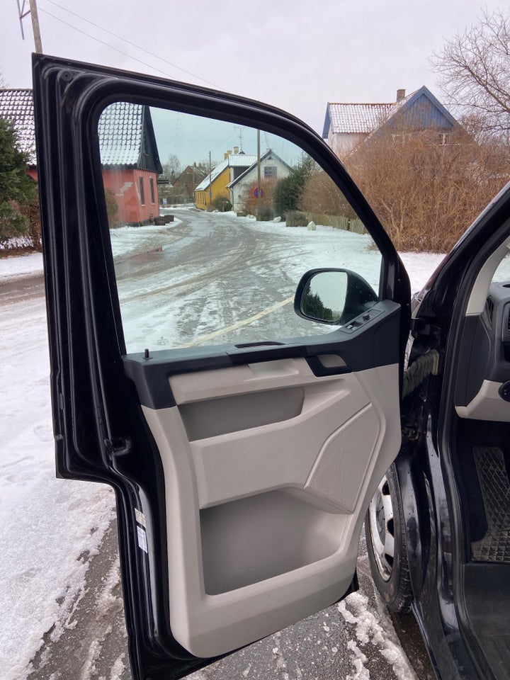 VW Transporter 2,0 TDi 180 Kassevogn DSG lang