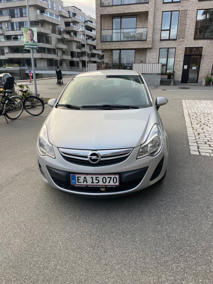 Opel Corsa 1,0 12V Enjoy 5d