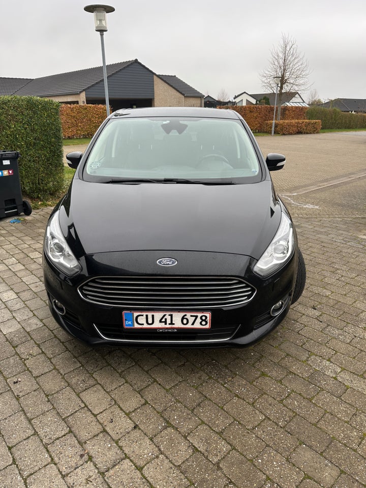 Ford S-MAX 2,0 TDCi 180 Titanium 7prs 5d