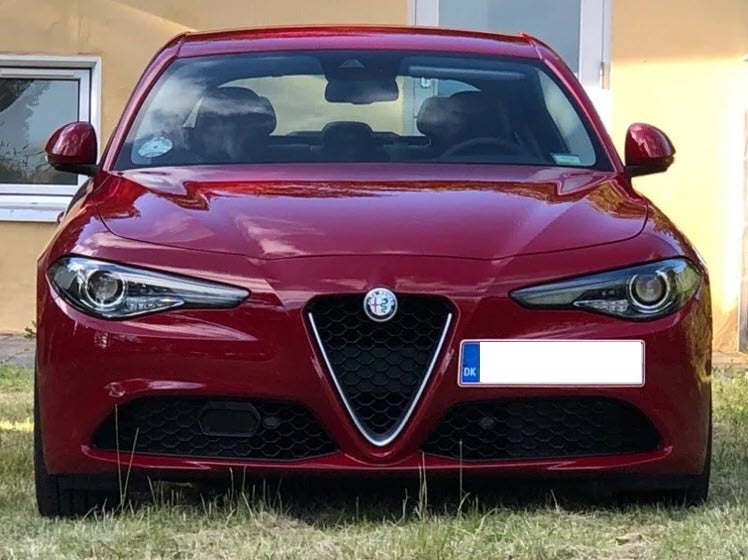 Alfa Romeo Giulia 2,0 T 200 aut. 4d