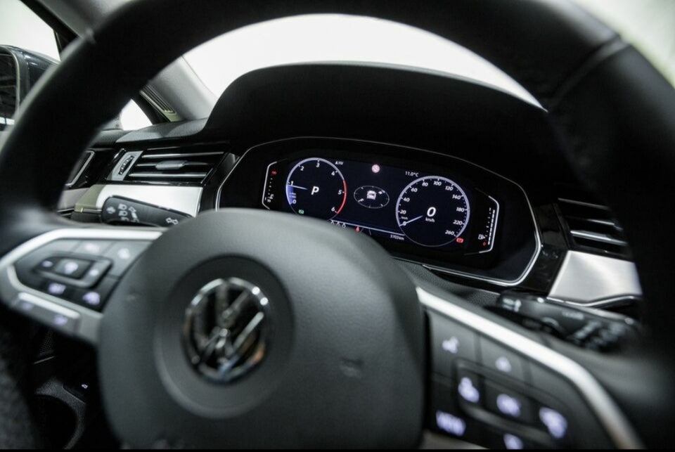 VW Passat 2,0 TDi 150 Elegance+ Variant DSG 5d