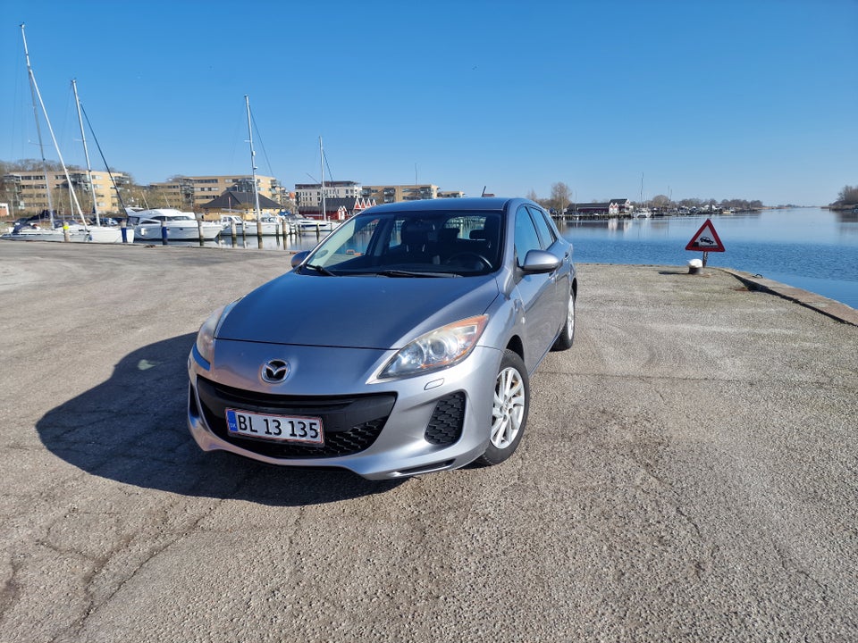 Mazda 3 1,6 Advance 5d