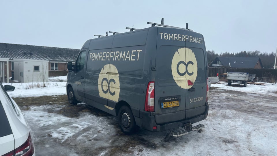 Renault Master IV T35 2,3 dCi 150 L2H2 Kassevogn