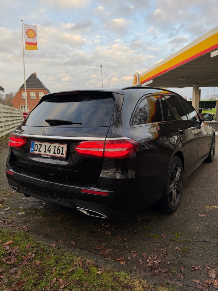 Mercedes E300 de 2,0 AMG Line stc. aut. 5d