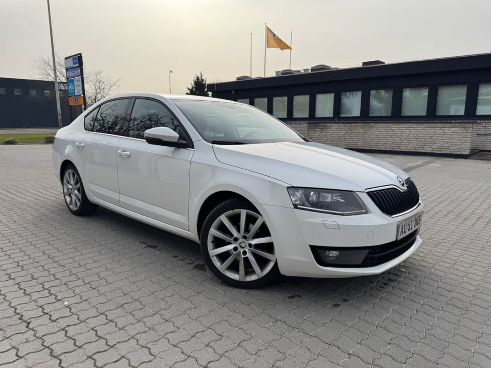 Skoda Octavia 1,4 TSi 150 Ambition DSG 5d